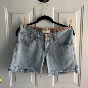 LEVI’S Slouch 504 Reworked Denim Cutoff Shorts Women’s 🩵Size 7🩵